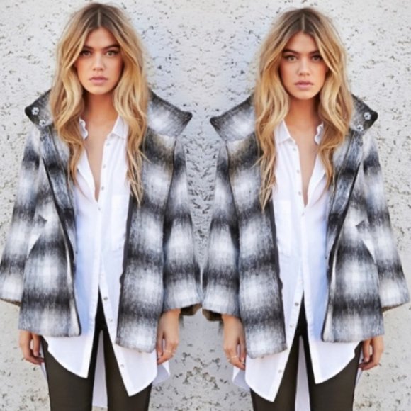 Kensie Jackets & Blazers - Kensie Blurred Plaid Wool Jacket Sz S
